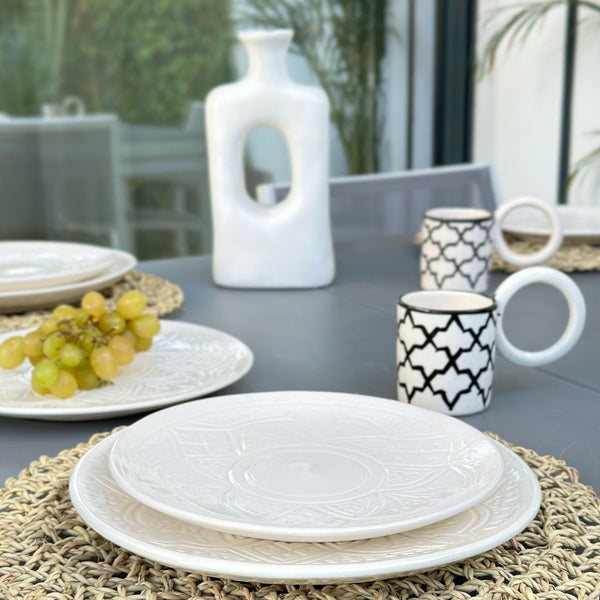 Assiette Tizwelt blanche - Ajbir