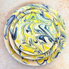 Set de 3 Assiettes Artisanales Marbrées Jaune et Bleue
