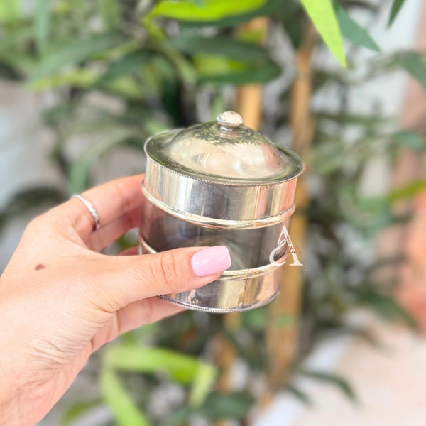 Boîte en laiton argenté