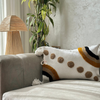 Housse de Coussin artisanale à pompons blanc à pois noir, moutarde et beige 50cmx40cm