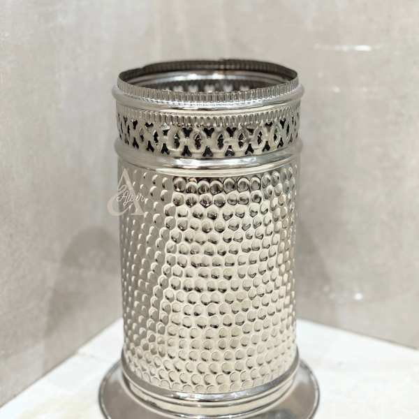 Corbeille traditionnelle en laiton argenté martelée 2