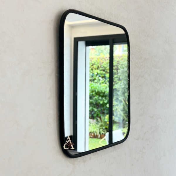 Miroir Carré en laiton noir