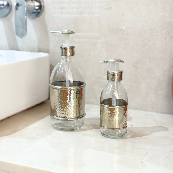 Distributeur de savon en verre et laiton argenté Martelé (200 ml)