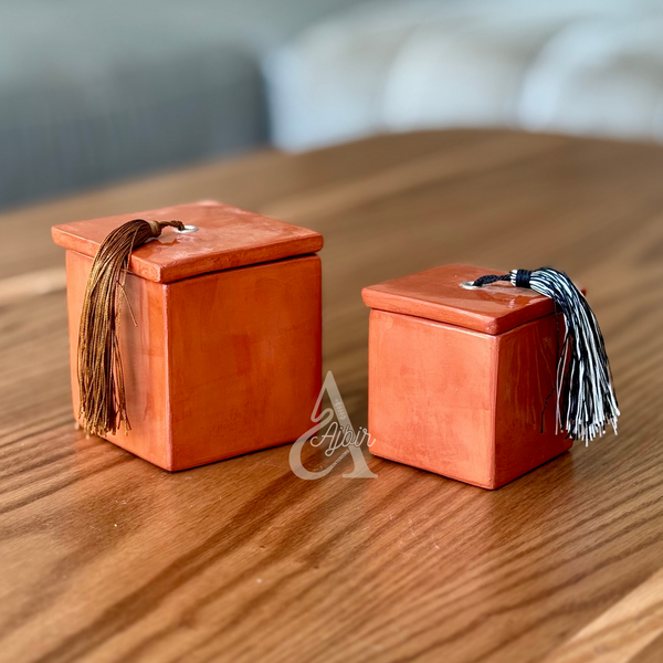 Boîte carrée en céramique terracotta mate Takrat