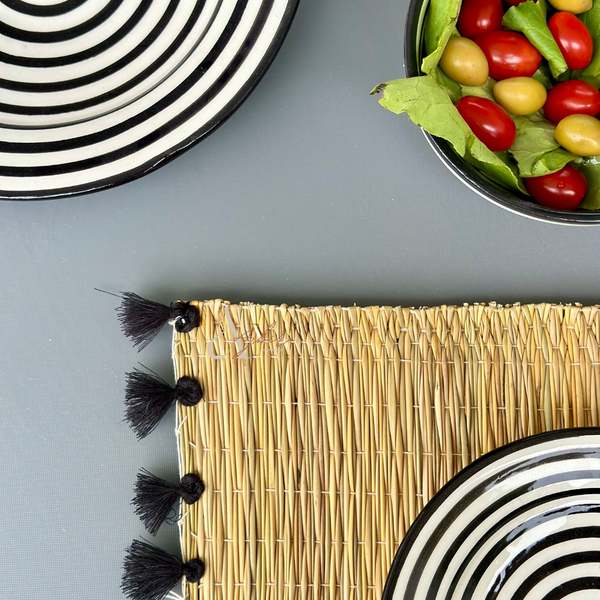 Assiette rayée noir 20 cm - Ajbir