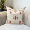 Housse de coussin artisanale Sabra (soie de cactus) crème et rouge