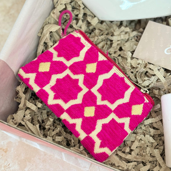 Coffret cadeau artisanal Tafoukt blanc et rose Fuschia