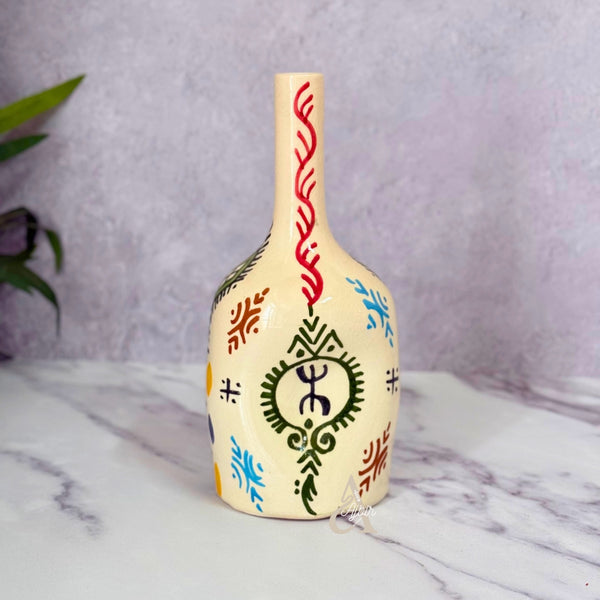 Vase artisanal bouteille amazigh 4