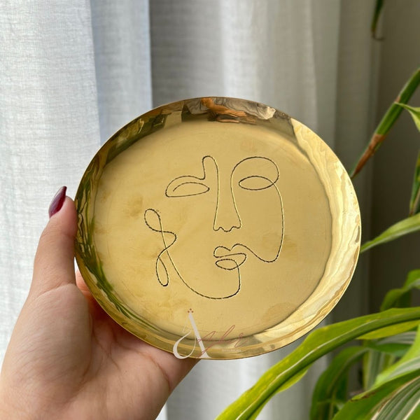 Assiette Oudm en laiton doré grande - Ajbir