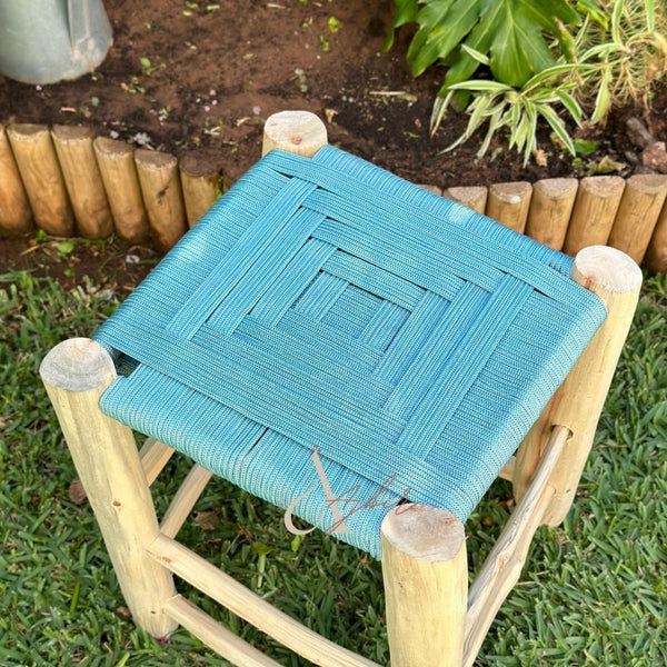 Tabouret en bois et Kittane bleu turquoise - Ajbir