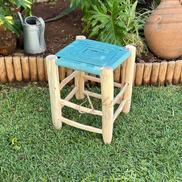 Tabouret en bois et Kittane bleu turquoise - Ajbir