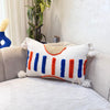 Housse de Coussin artisanale à pompons blanc, bleu et orange 56cmx40cm
