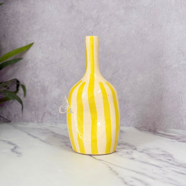 Vase bouteille rayé jaune creux