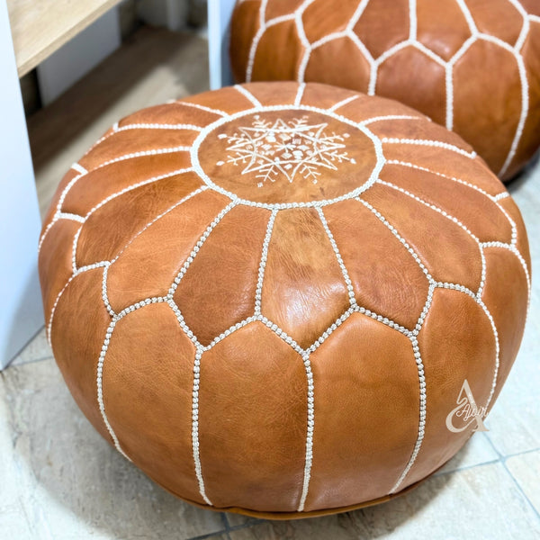 Pouf artisanal marocain en cuir Terracota avec rembourrage