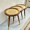 Trio de tables en bois et laiton Amanar