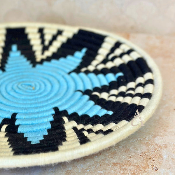 Plateau artisanal berbère Talount Titrit tricolore 45cm