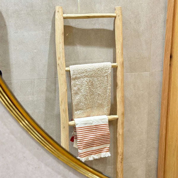 Echelle en bois - Ajbir