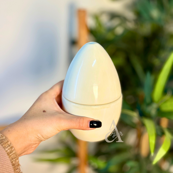 Œuf décoratif artisanal en céramique Tazdayt Crème