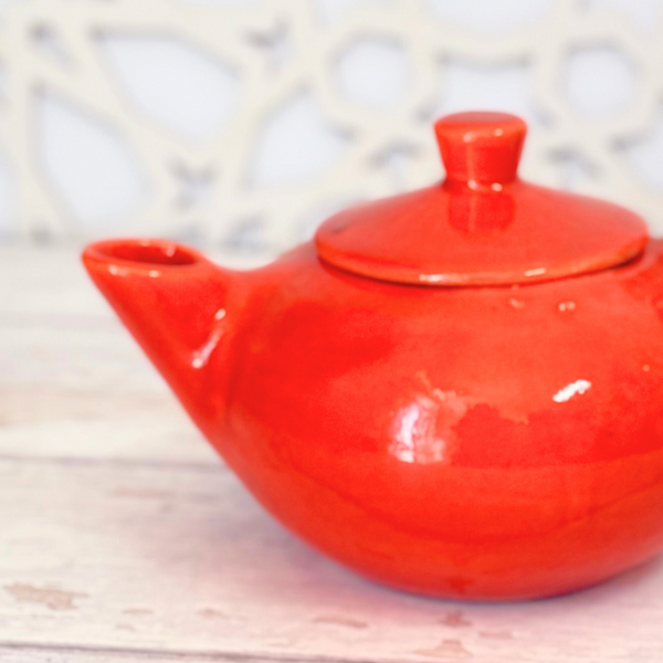 Théière en céramique émaillée