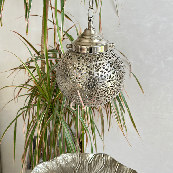 Suspension en laiton boule argentée - Ajbir