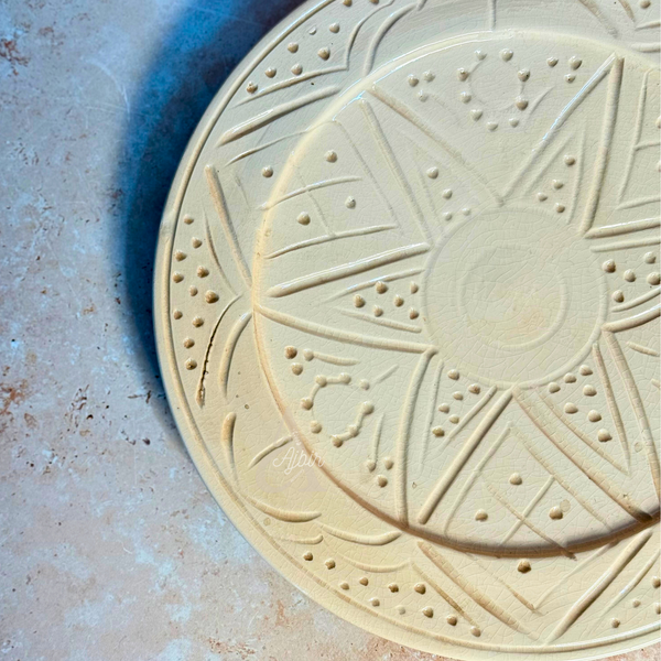 Assiette plate Tizwelt Crème 27cm