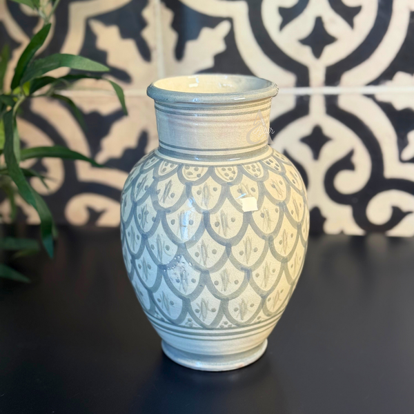 Vase artisanal bombé Kasbah Tazarine Gris