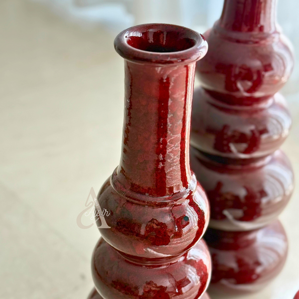 Vase sculptural artisanal Tighri bordeaux
