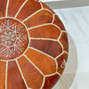 Pouf artisanal marocain en cuir Terracota avec rembourrage