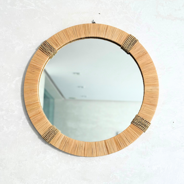 Miroir artisanal rond – Cadre en raphia naturel (3 tailles)