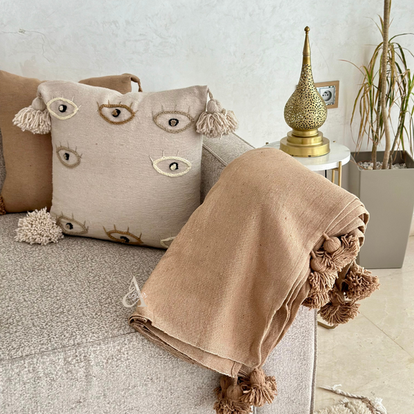 Housse de coussin artisanale à pompons Aïn beige