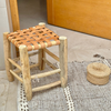 Tabouret traditionnel en bois et cuir