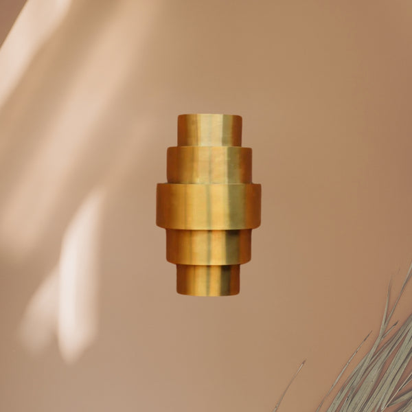 Applique murale Anarouz en laiton doré