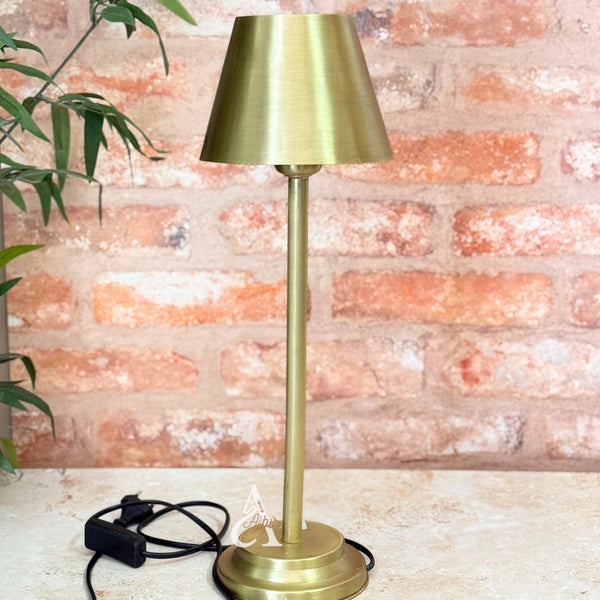 Abat-jour en cuivre doré