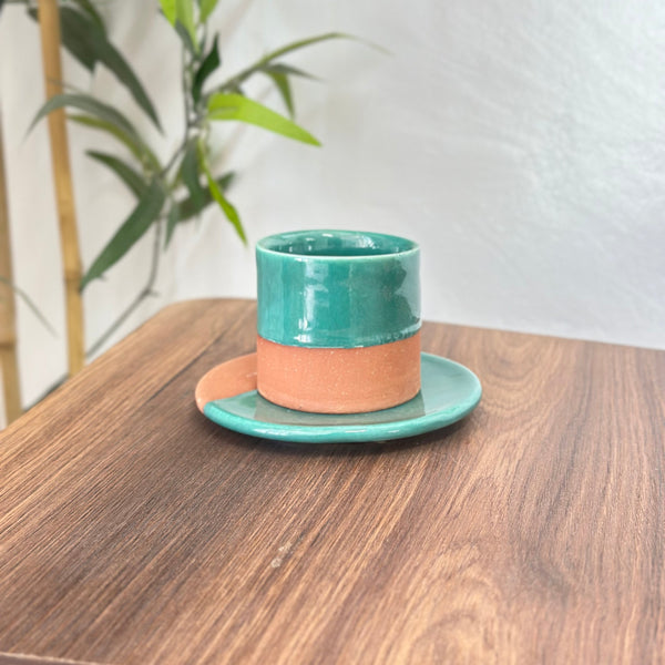 Tasse à café avec sous tasse bicolore