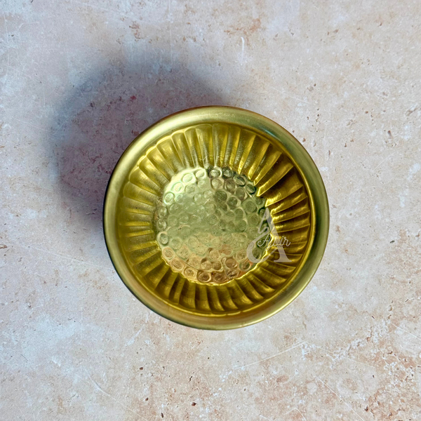 Tassa Hammam dorée en laiton martelé 13cm