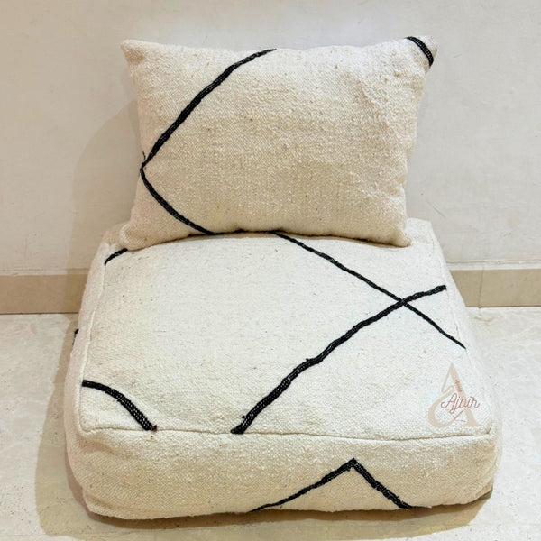Pouf et coussin Marocains Artisanaux en Laine – Design Berbère Minimaliste