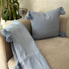 Housse coussin à pompons 45cmx50cm bleu ciel - Ajbir