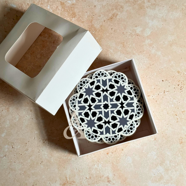 Pack 6 sous tasses Zellige noir et blanc fleur
