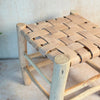 Tabouret traditionnel en bois et cuir beige petit