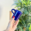 Tasse à café en céramique artisanale bleue