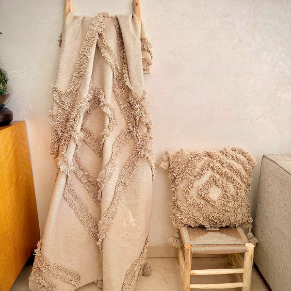 Plaid artisanal uni à pompon Beige 90cm/200cm