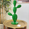Grand Cactus en métal coloré