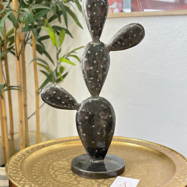 Grand Cactus en métal coloré