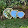 Miroir artisanal Tayri en forme de cœur – Cadre en raphia naturel (3 tailles)