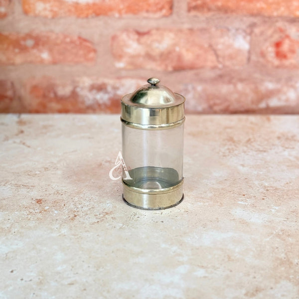 Boîte en laiton argenté