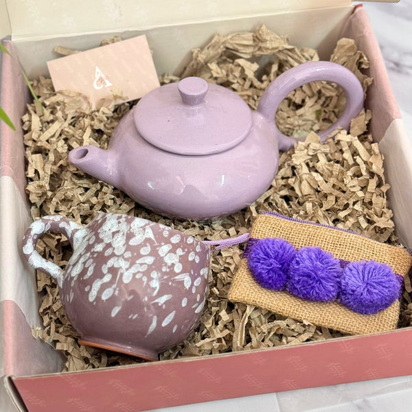 Coffret cadeau artisanal théière mauve