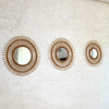 Miroir artisanal rond – Cadre en raphia naturel