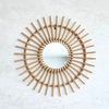 Miroir artisanal rond – Cadre en raphia naturel
