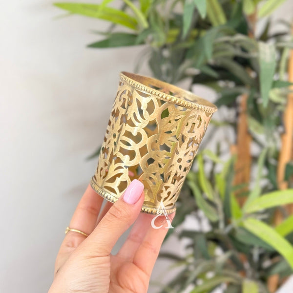 Verre en cuivre doré ajouré