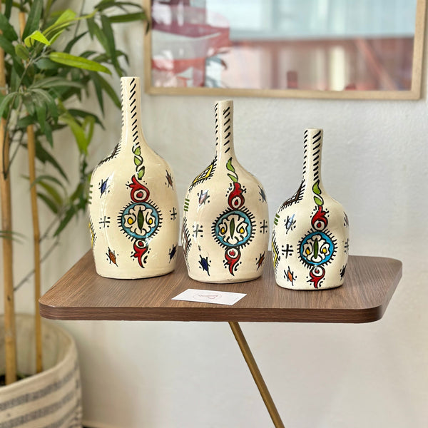 Vase artisanal bouteille amazigh zahra